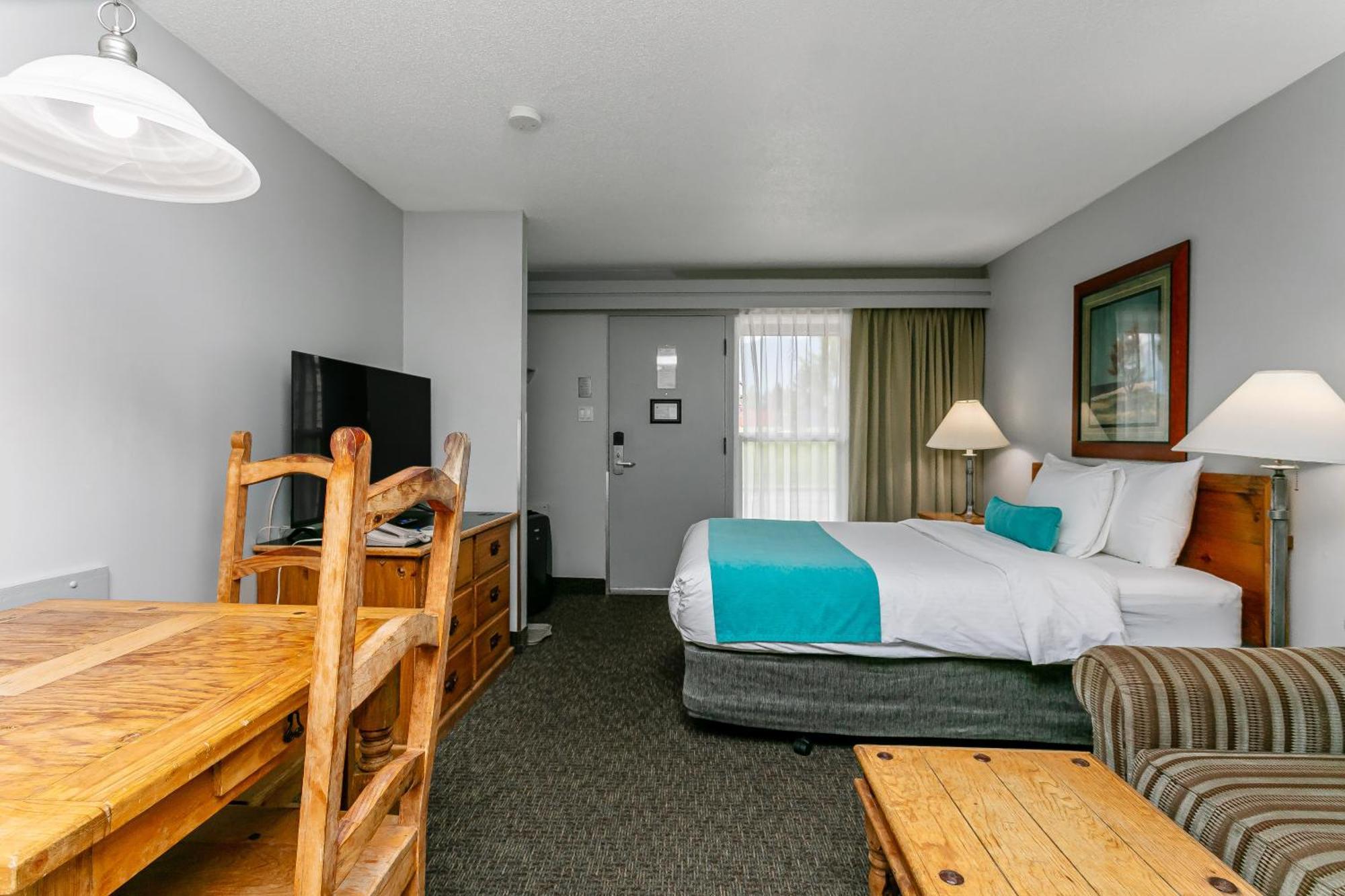 Tonquin Inn Jasper Phòng bức ảnh