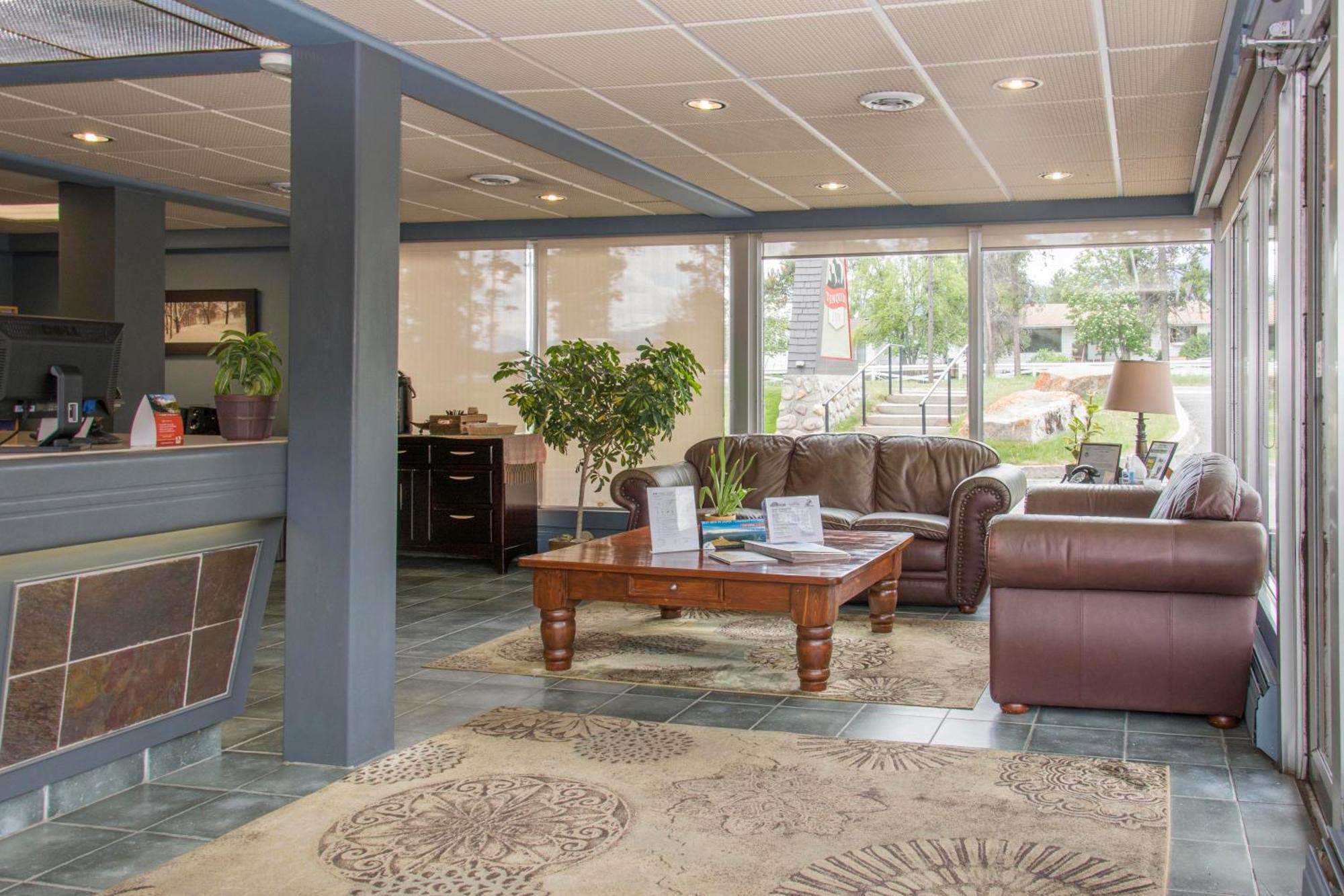 Tonquin Inn Jasper Ngoại thất bức ảnh